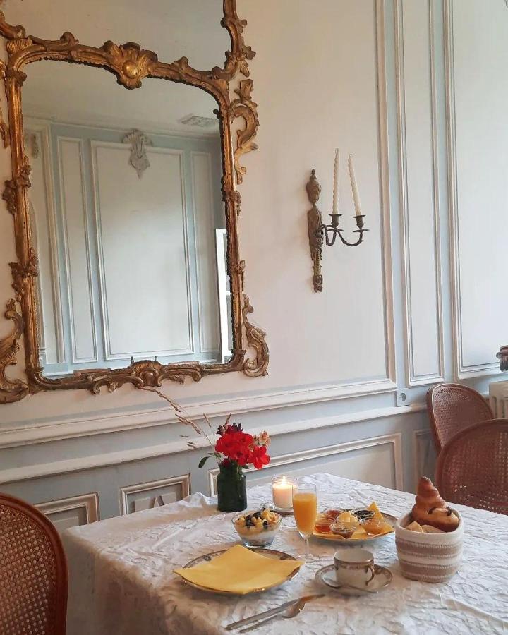 Maison Zola Bed and Breakfast Saint-Amand-Mont-Rond Esterno foto