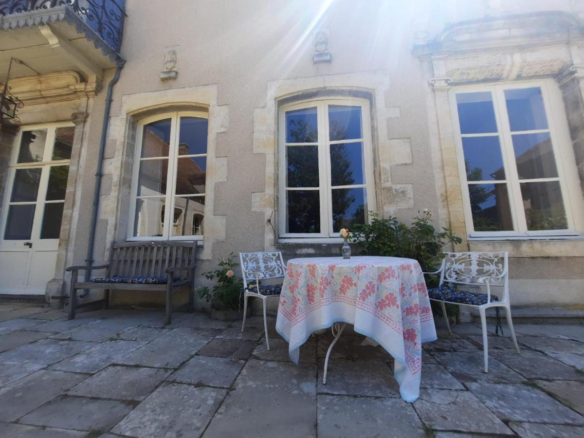 Maison Zola Bed and Breakfast Saint-Amand-Mont-Rond Esterno foto