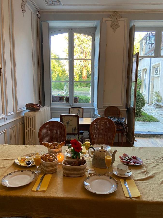 Maison Zola Bed and Breakfast Saint-Amand-Mont-Rond Esterno foto